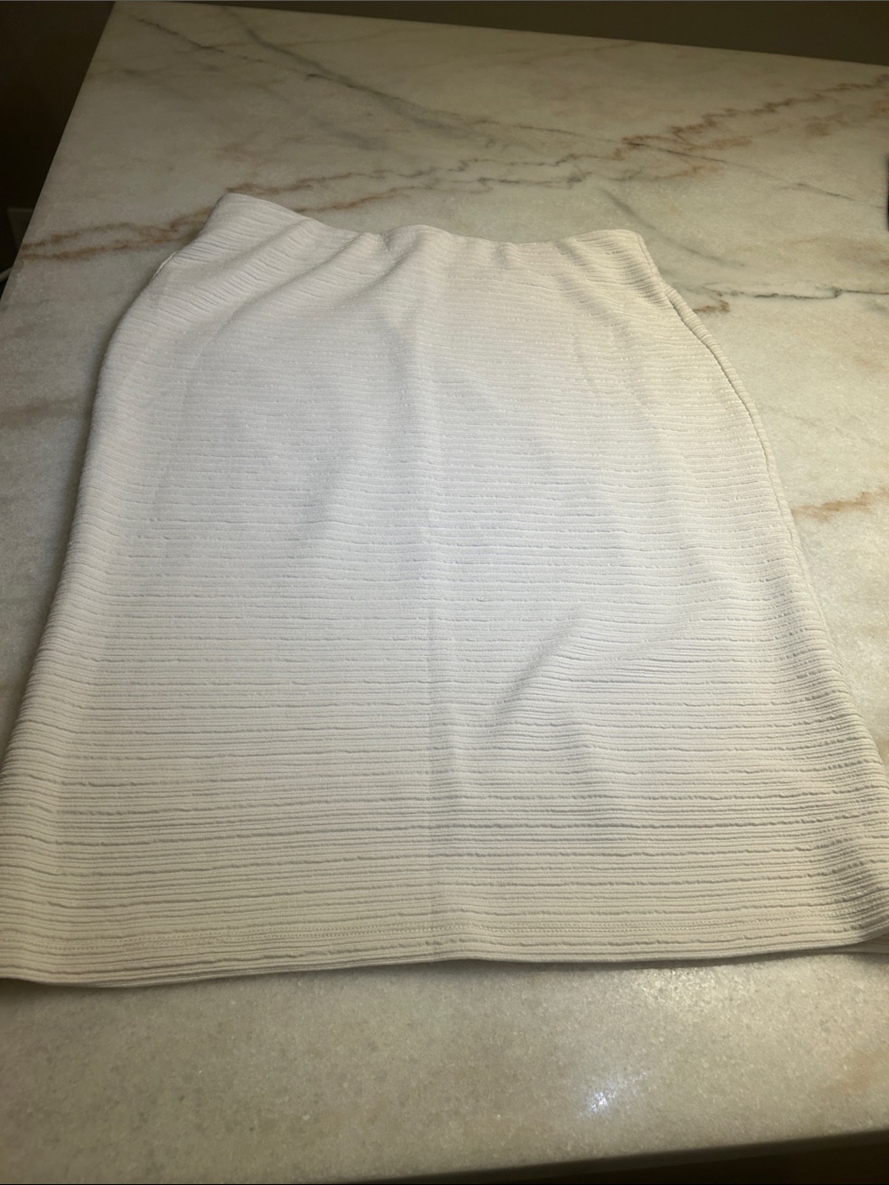 Tahari cream ribbed textured skirt